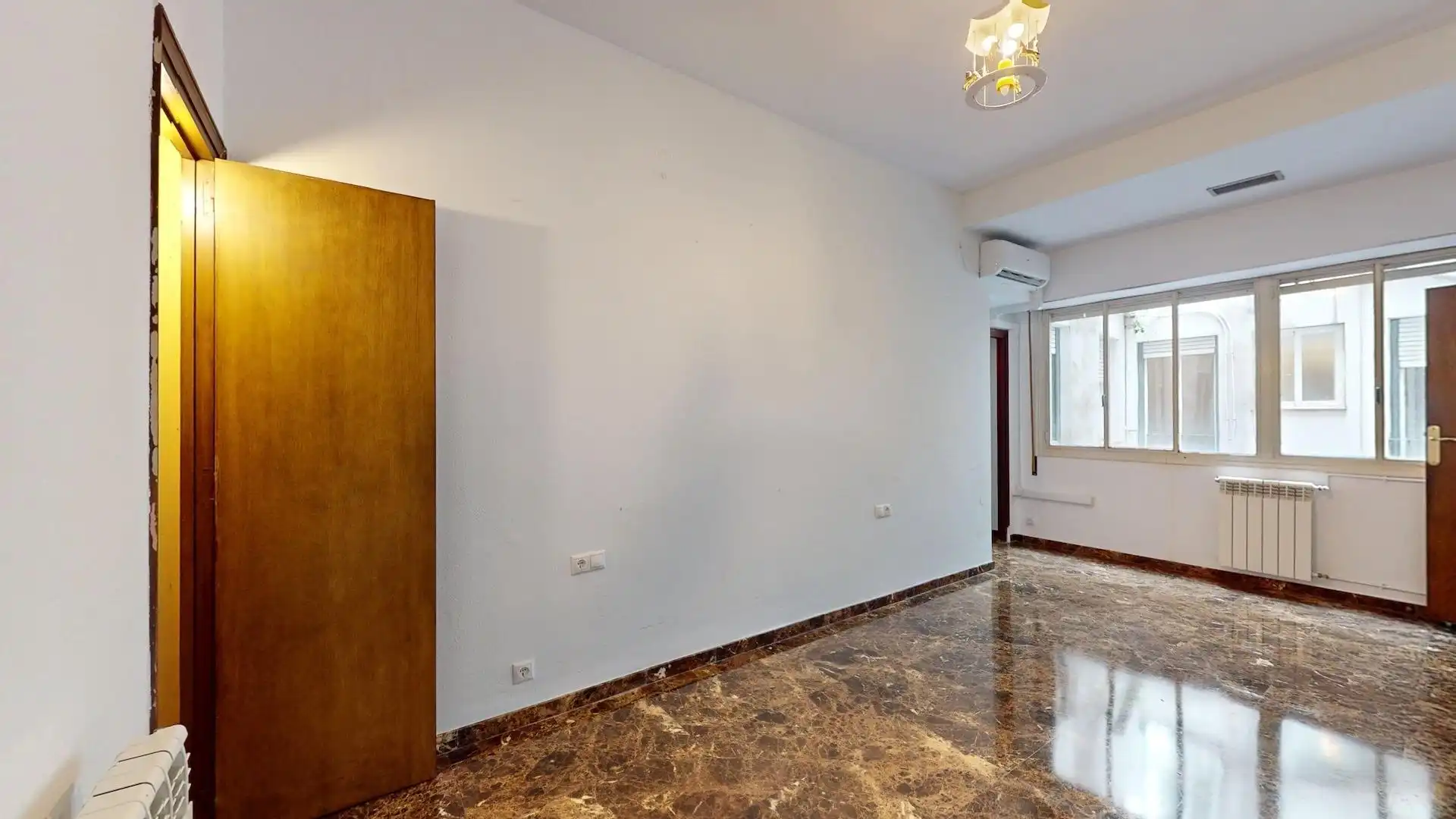 Piso en venta en Córdoba con Aire acondicionado, Calefacción y Terraza
