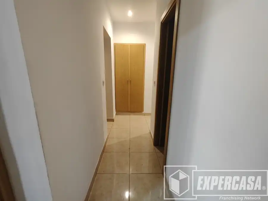 Piso en venta en Castellón de la Plana / Castelló de la Plana con Aire acondicionado y Amueblado