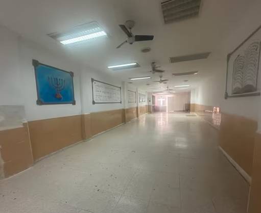 Local comercial en Venta en del plus ultra en Carolinas Altas