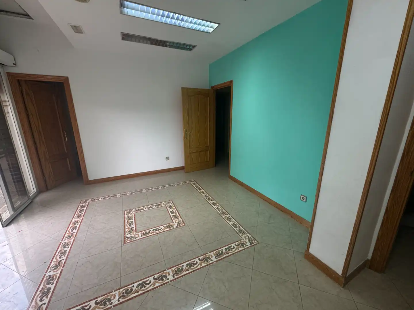 Gewerbefläche zum Verkauf in El Barral Ferial, imagen 2