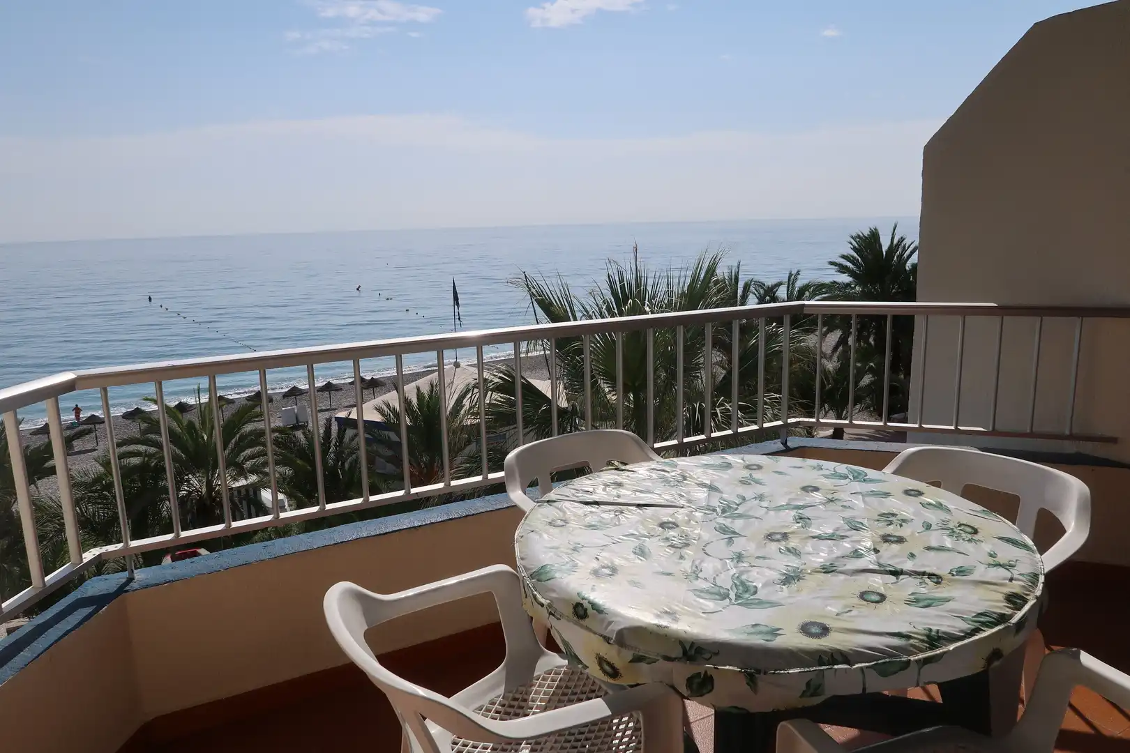 Terraza de Apartamento de alquiler en Almuñécar con Terraza, Amueblado y Lavadora