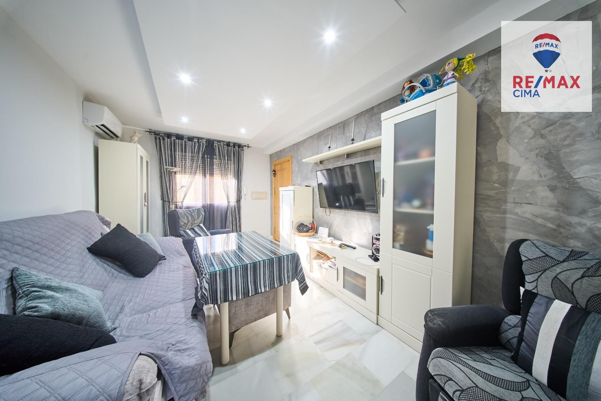 Bedroom of Flat for sale in Las Gabias  with Air Conditioner, Terrace and Storage room