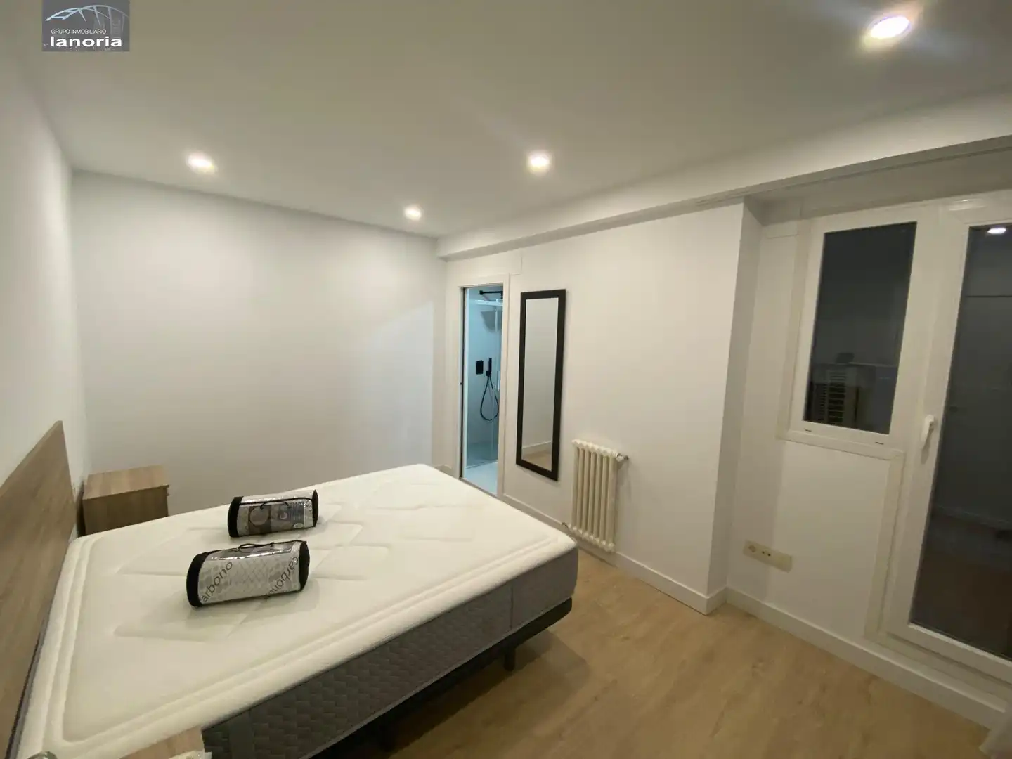 Dormitori de Apartament de lloguer en Albacete amb Aire condicionat, Calefacció i Moblat