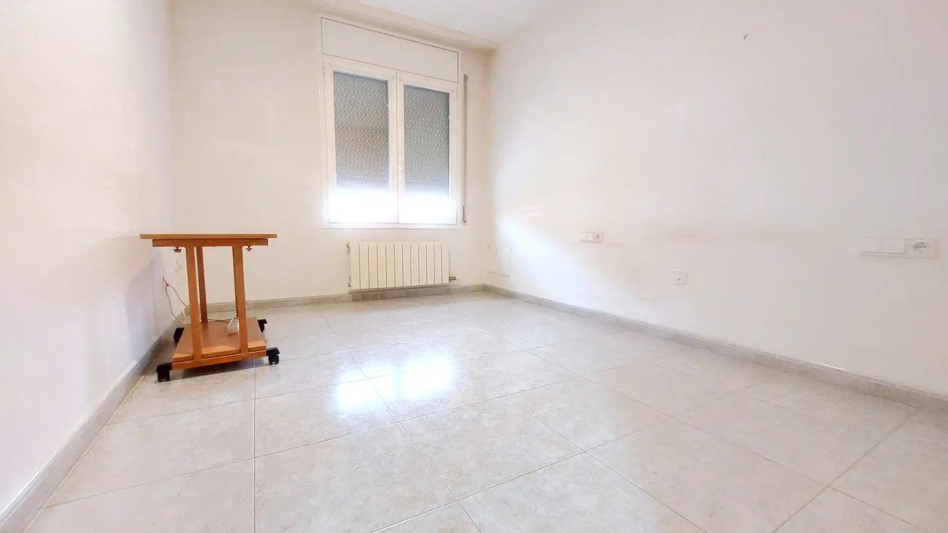 Casa a schiera con terrazza in vendita a Carrer Bisbe Valls, imagen 26