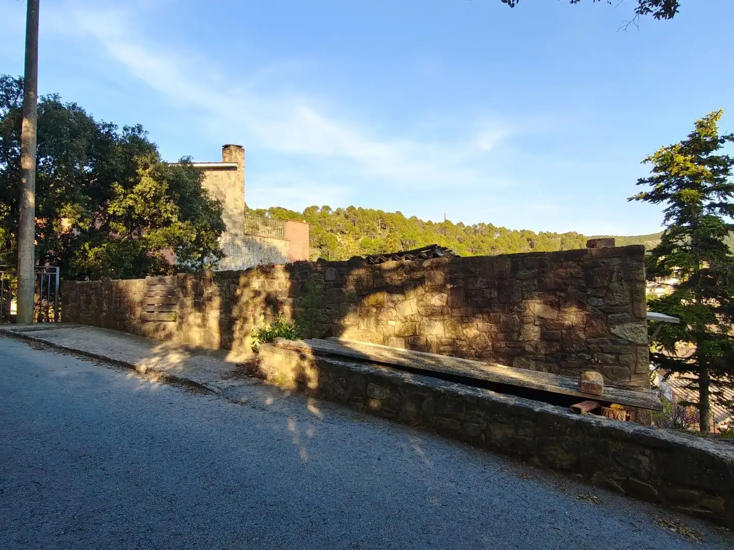 Außenansicht von Haus oder Chalet zum Verkauf in Monistrol de Calders mit Heizung, Privatgarten und Terrasse