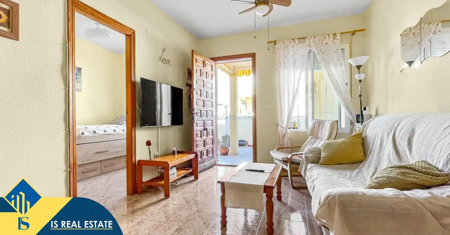 Bungalow with pool for sale in Orihuela Costa, imagen 7