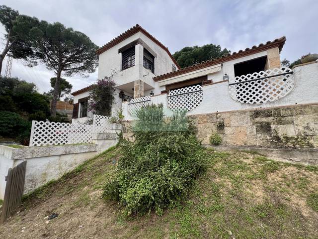 Casa-chalet en Venta en Begur 28 en Torre Valentina - Mas Vilar de La Mutxada - Treumal