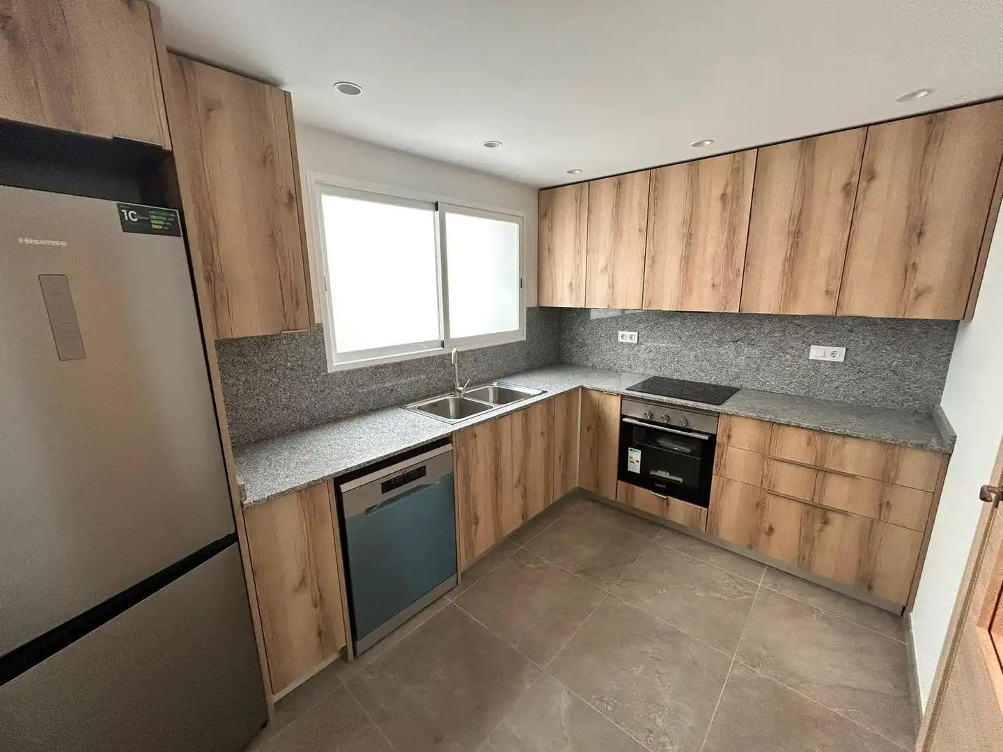 Küche von Wohnung zur Miete in Valencia mit Balkon