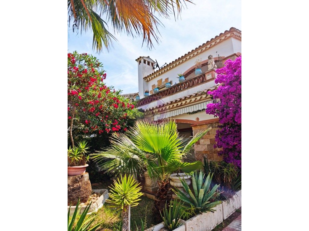 Jardín de Casa adosada en venta en Castell d'Aro, Platja d'Aro i s'Agaró con Piscina