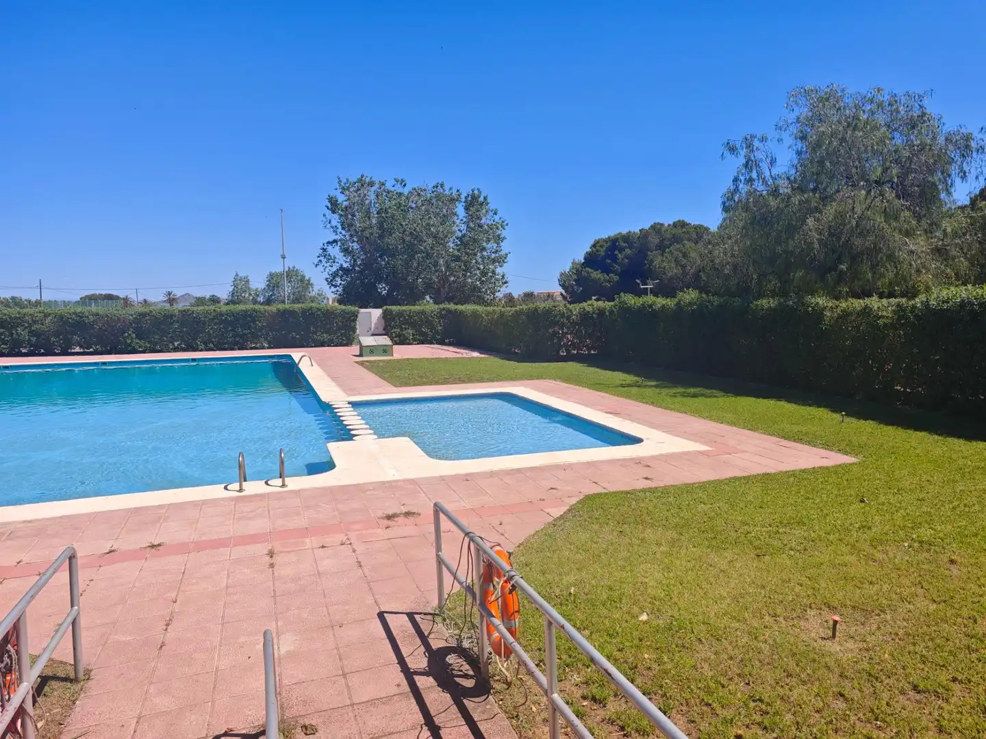 Piscina de Casa o xalet en venda en Cartagena amb Jardí privat, Terrassa i Moblat