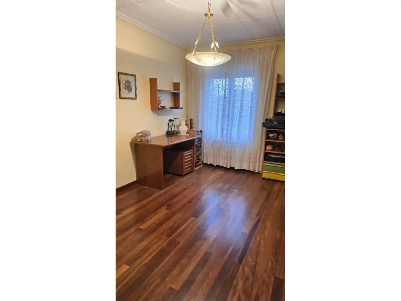 Dormitori de Apartament en venda en  Logroño amb Calefacció, Parquet i Terrassa