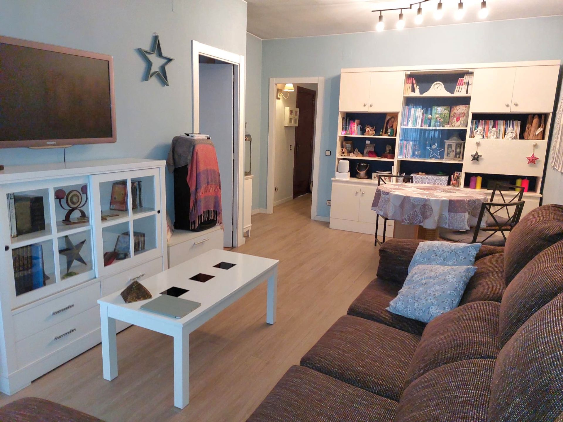 Living room of Flat for sale in  Barcelona Capital  with Air Conditioner, Parquet flooring and Terrace