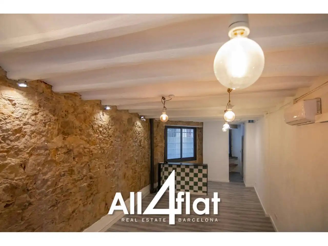 Business premises for sale in Calle Lluna, imagen 5