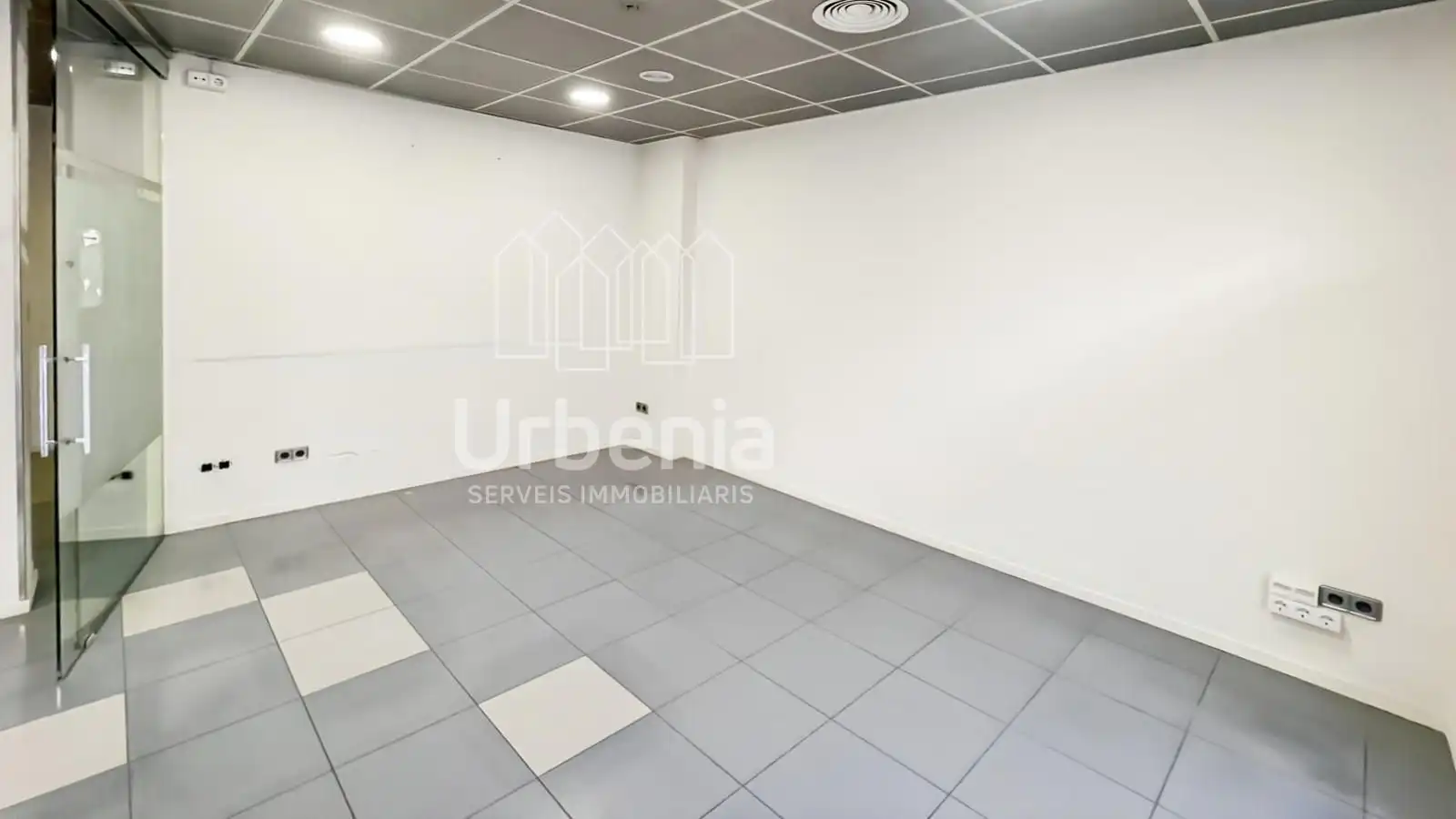 Local comercial de lloguer a Calella, imagen 27
