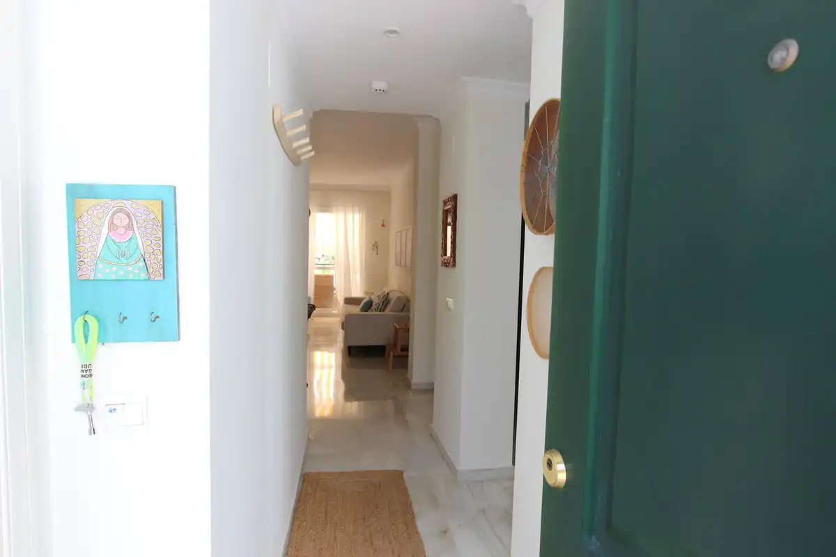 Apartamento con piscina en alquiler en Nueva Andalucía, imagen 8