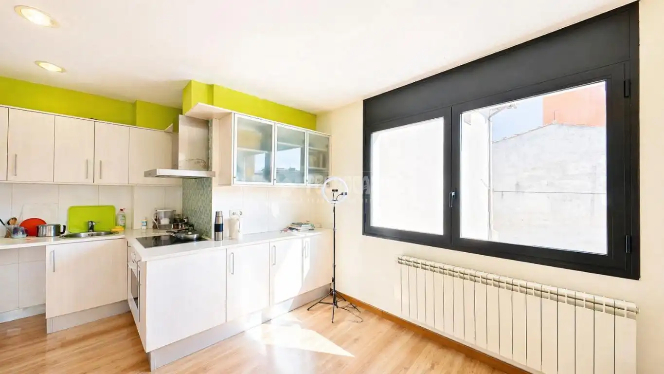 Bedroom of Flat for sale in Torelló