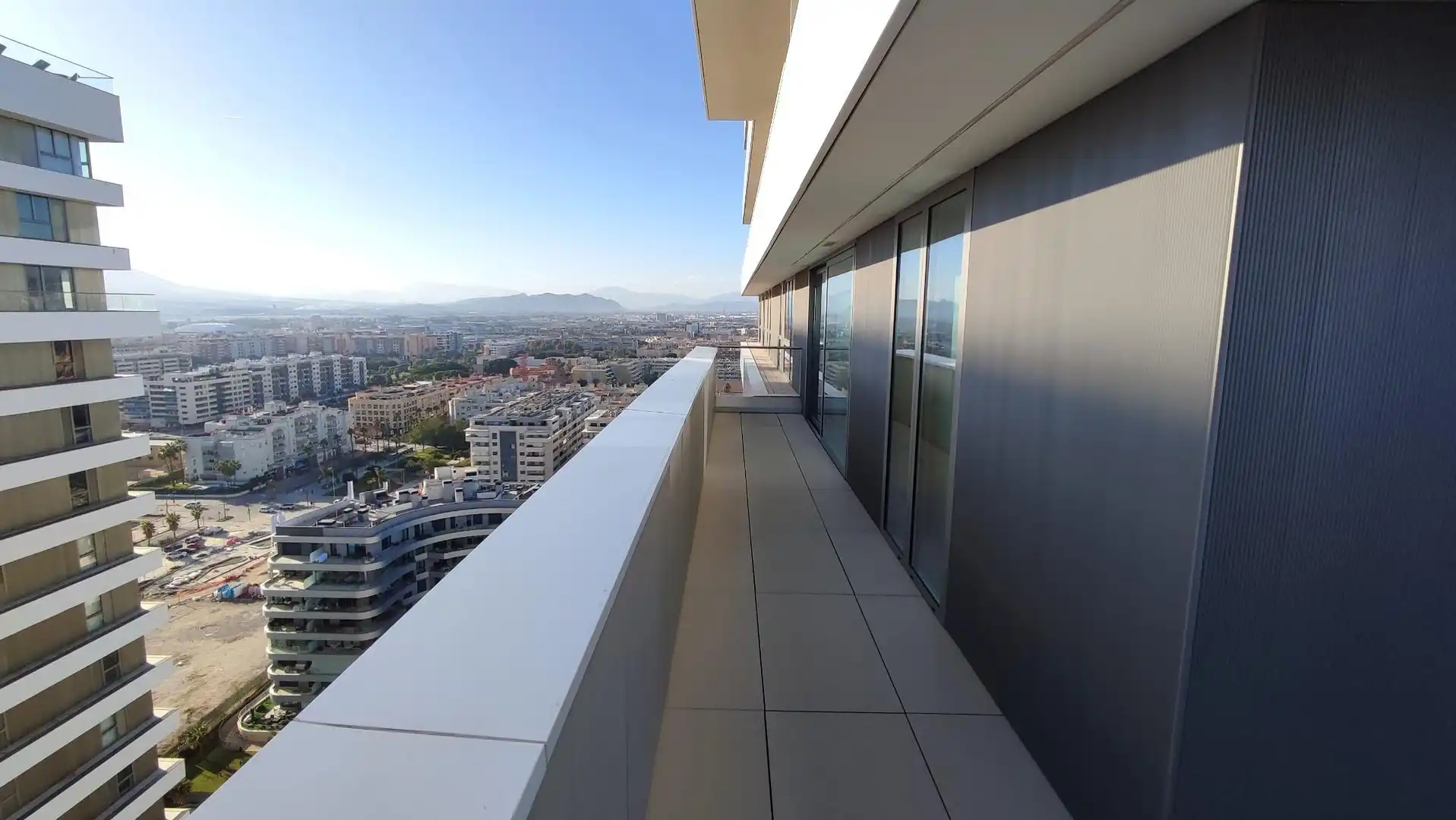 Terrassa de Pis de lloguer en Málaga amb Aire condicionat, Calefacció i Terrassa
