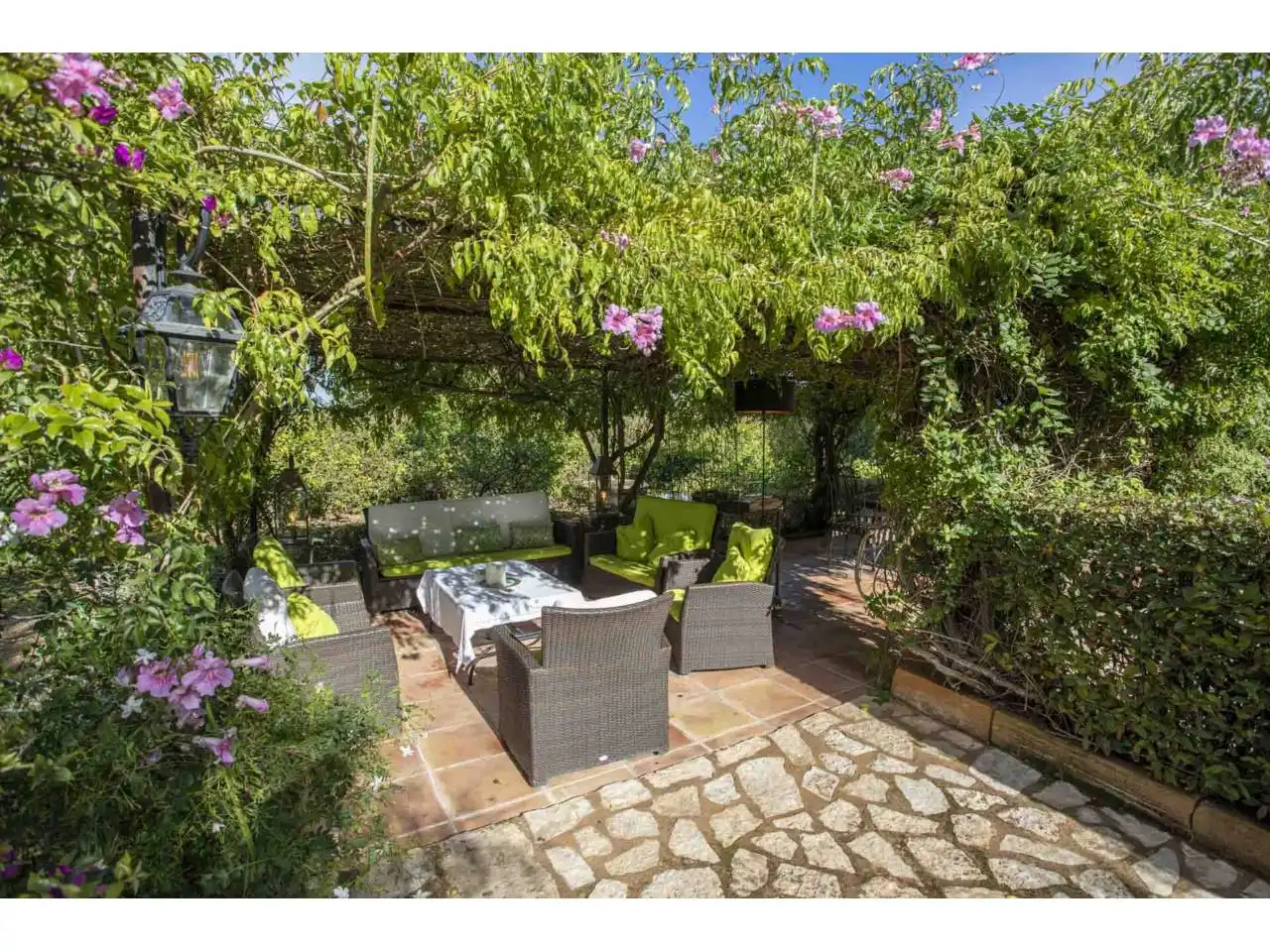 Terraza de Finca rústica en venta en Montuïri con Aire acondicionado, Calefacción y Jardín privado