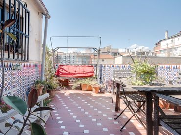 Penthouse with balcony for sale in Sants - Montjuïc