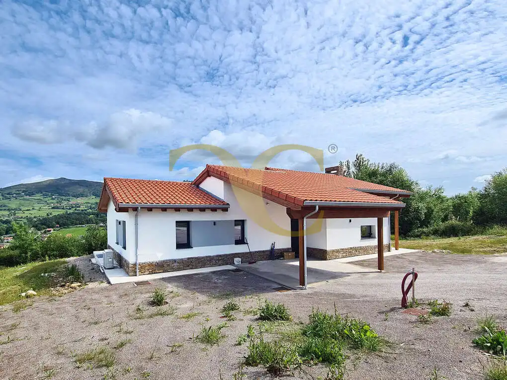 Exterior view of Houses for sale in Oviedo   with Air Conditioner, Heating and Private garden