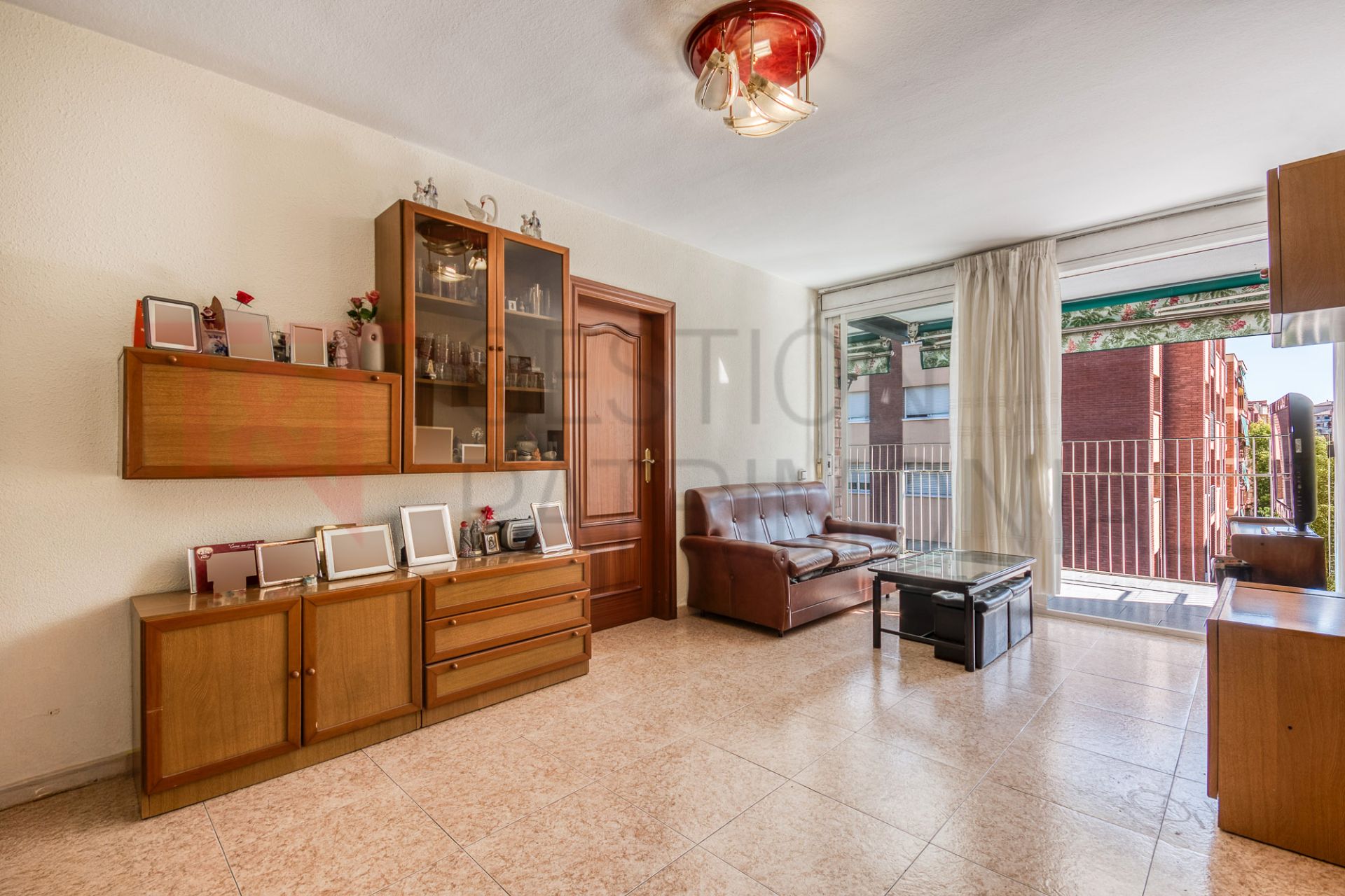Living room of Flat for sale in Cerdanyola del Vallès  with Heating and Balcony