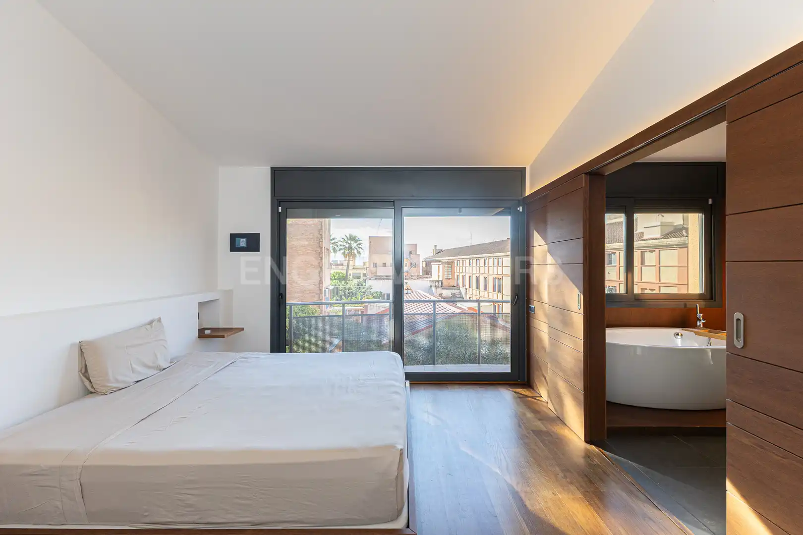 Bedroom of Houses for rent in Barcelona  with Air Conditioner, Heating and Private garden