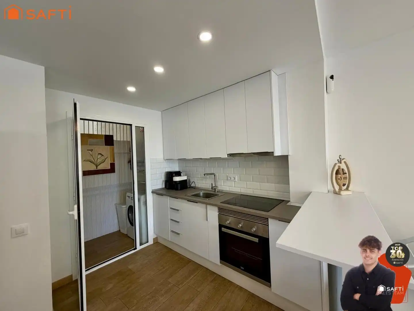Cocina de Piso en venta en Pineda de Mar con Calefacción y Balcón