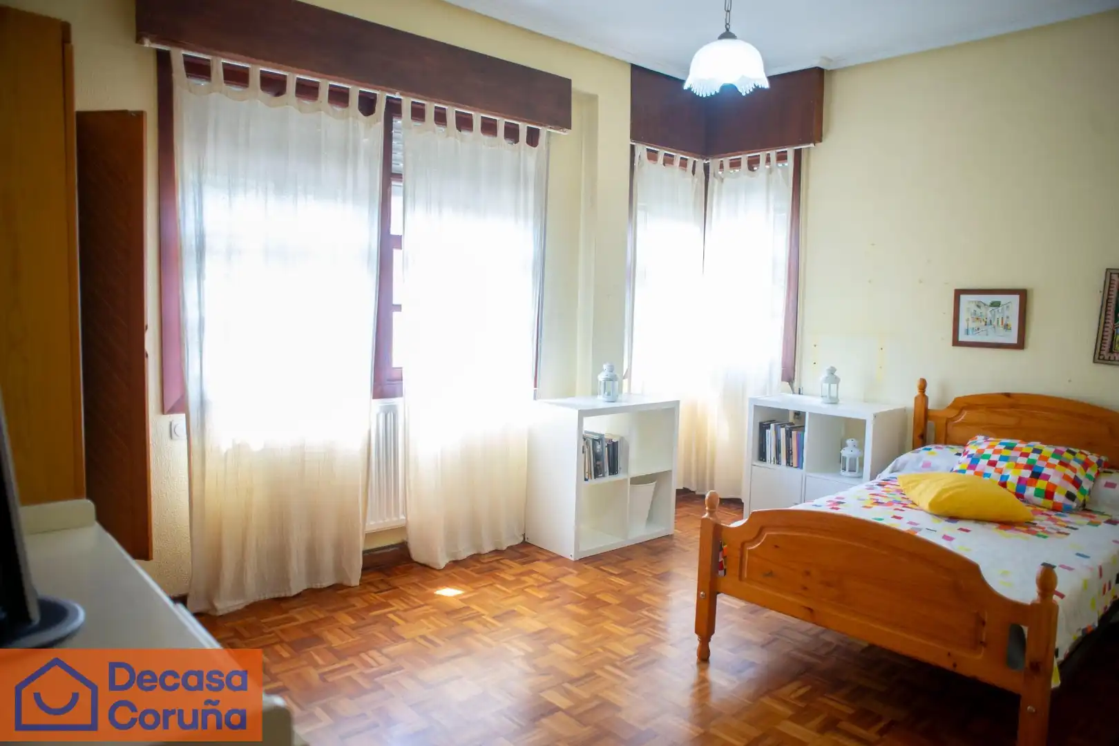 Habitación de Casa o chalet en venta en Oleiros con Calefacción, Jardín privado y Terraza