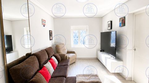 Foto 2 de Piso en venta en Alaberga Auzoa, Kaputxinoak / Capuchinos - Galtzaraborda, Errenteria