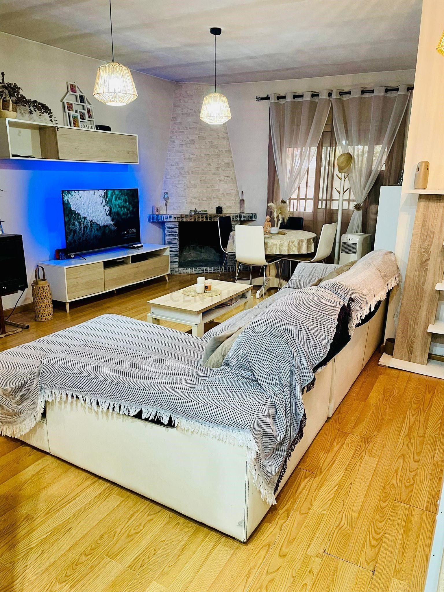 Living room of House or chalet for sale in Masquefa