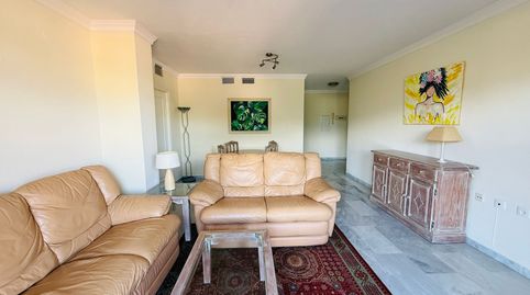 Foto 2 de Apartament en venda a Las Chapas - Alicate Playa, Marbella