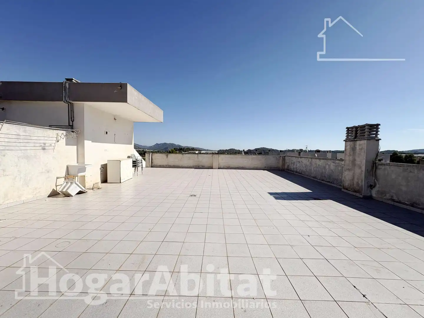 Terrassa de Àtic en venda en Vilallonga / Villalonga amb Terrassa, Balcó i Piscina comunitària