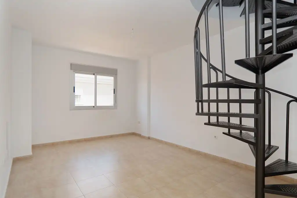 Dúplex con ascensor en venta en C/ San Marcos, imagen 4