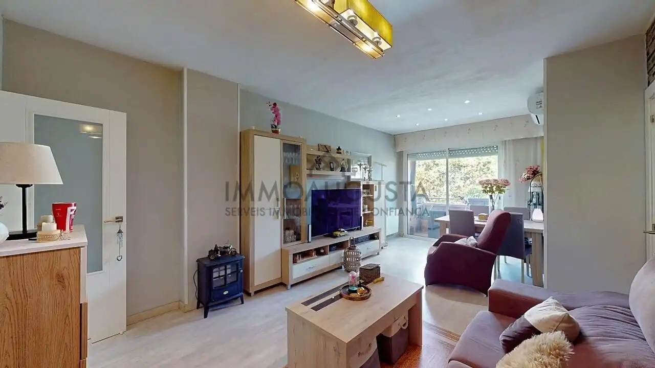 Piso en venta en Navas