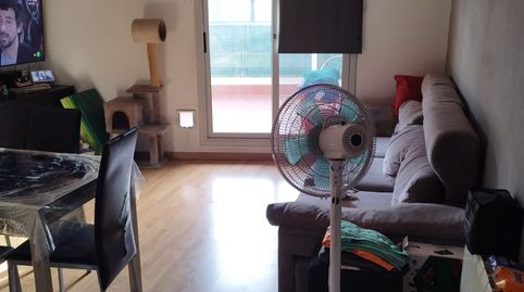 Foto 3 de Piso en venta en Carrer de Navata, 48, Lloreda, Badalona