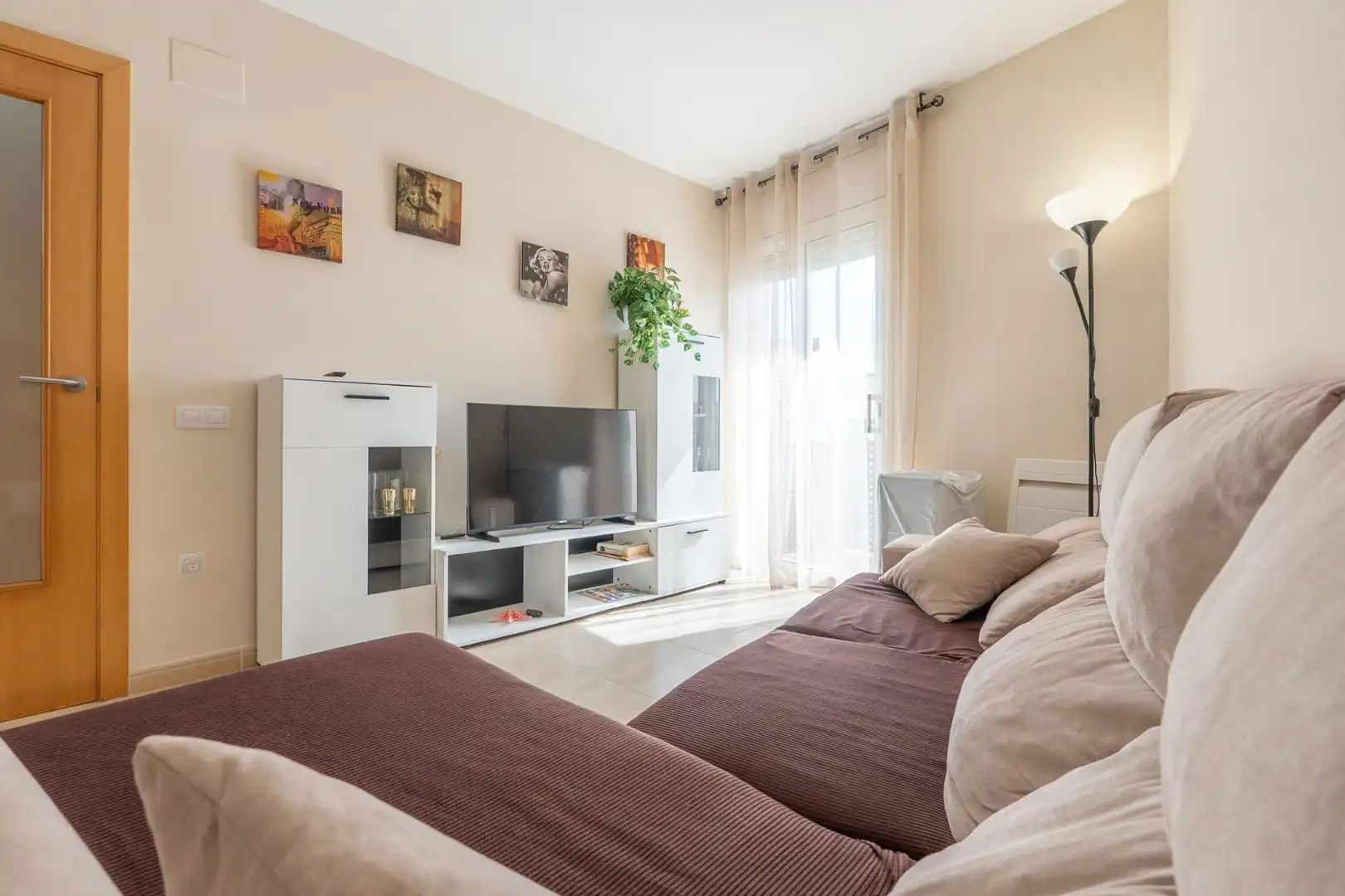 Piso con ascensor en venta en Sant Jaume d'Enveja, imagen 7