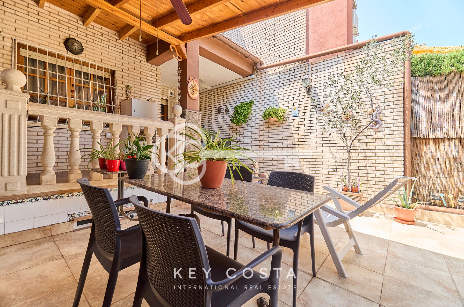 Terrace of Single-family semi-detached for sale in Alicante / Alacant  with Air Conditioner, Private garden and Terrace