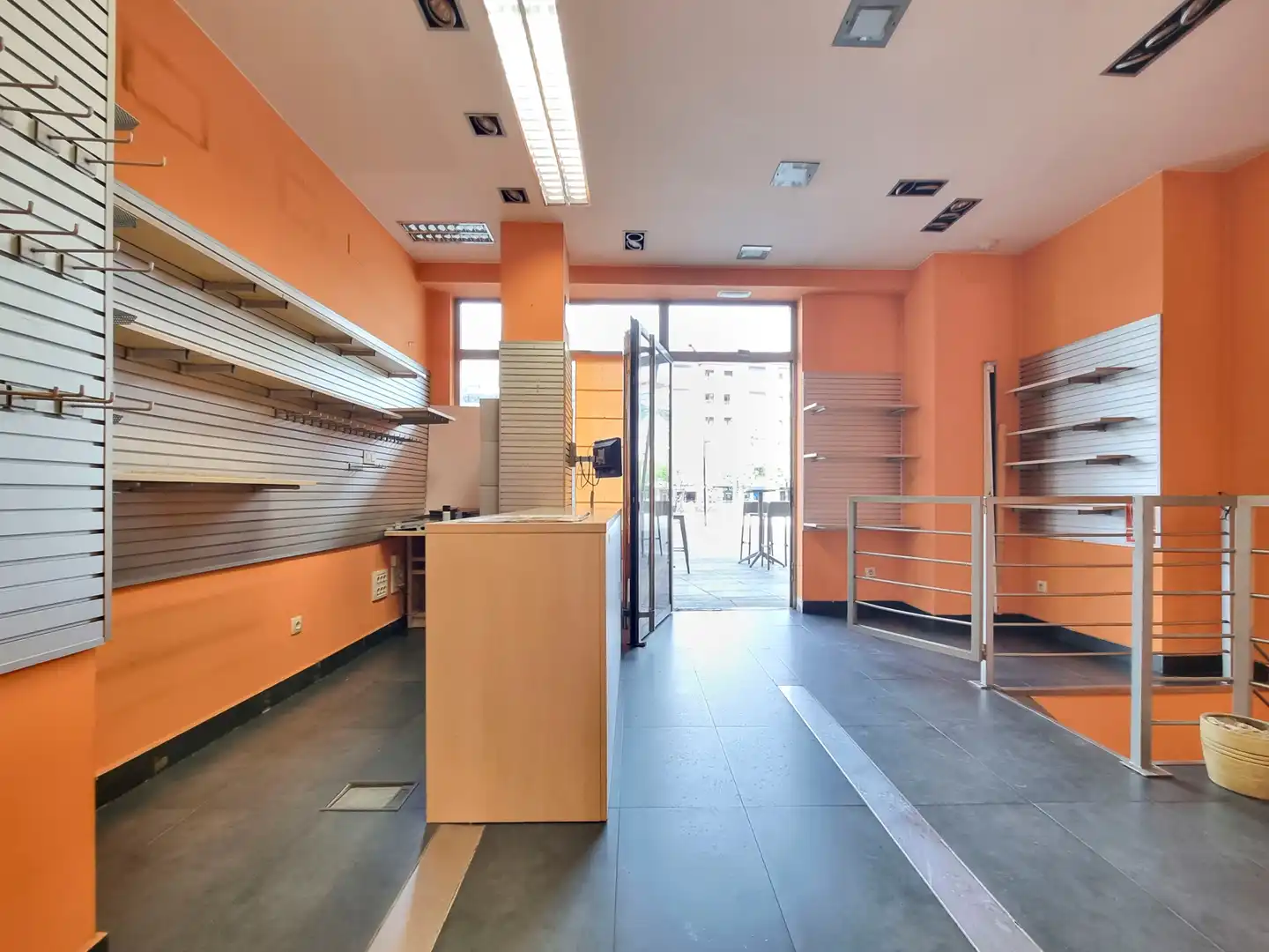 Local commercial à vendre à Zumea Kalea, imagen 4