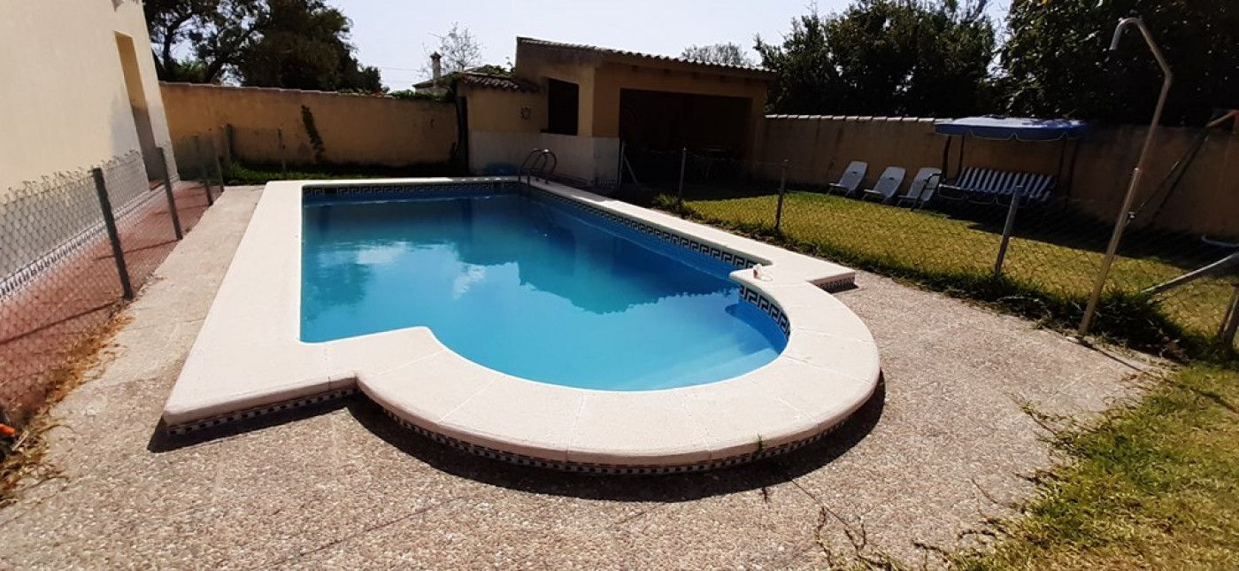 Swimming pool of House or chalet for sale in Chiclana de la Frontera  with Community pool
