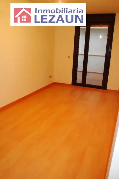 Habitación de Apartamento en venta en Peralta / Azkoien con Aire acondicionado, Terraza y Trastero