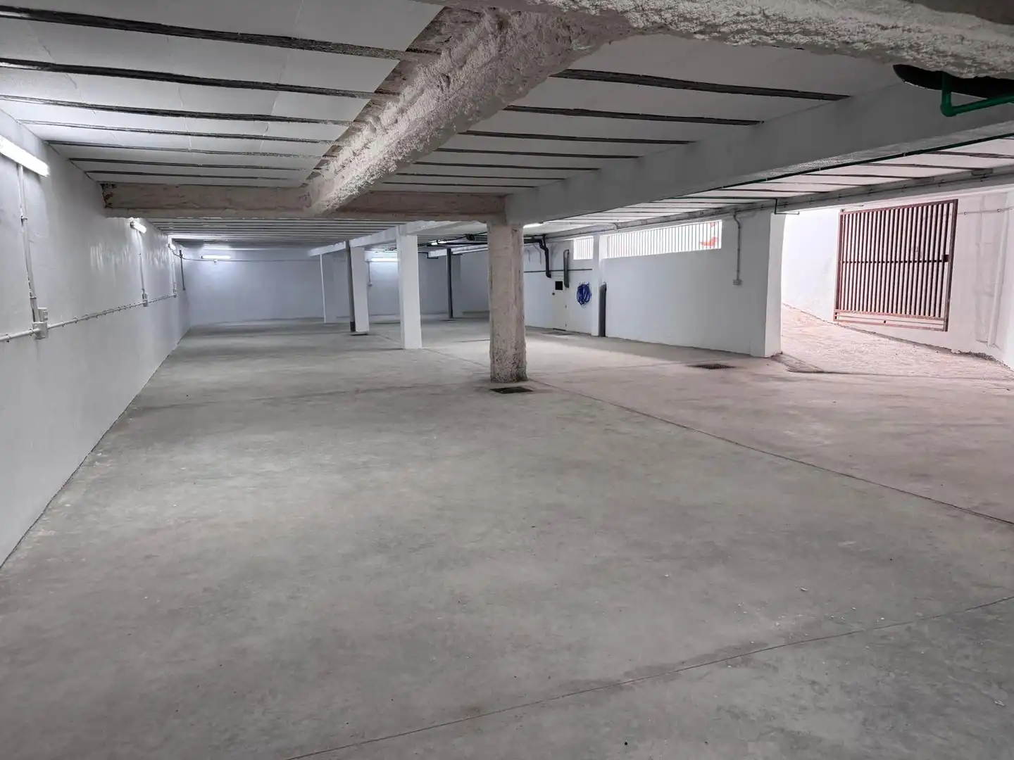 Local comercial en venda a Avenida V Centenario 5, imagen 13