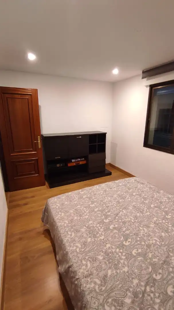 Bedroom of Flat for sale in Ermua  with Heating, Furnished and Balcony