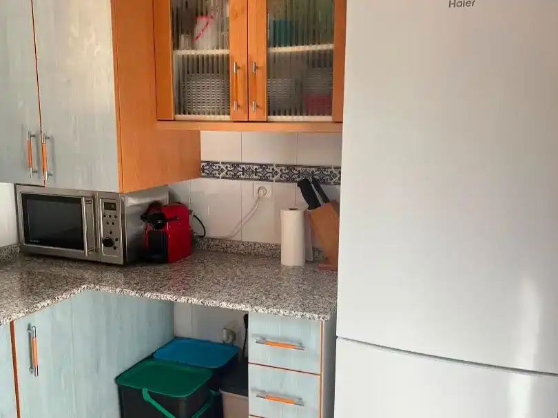 Cuina de Pis de lloguer en Mutxamel amb Aire condicionat, Jardí privat i Piscina