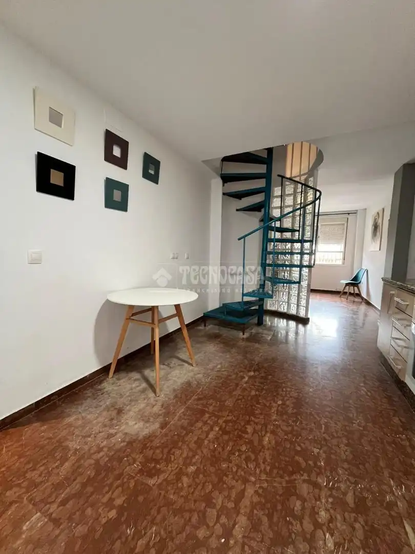 Piso en venta en Camas con Aire acondicionado