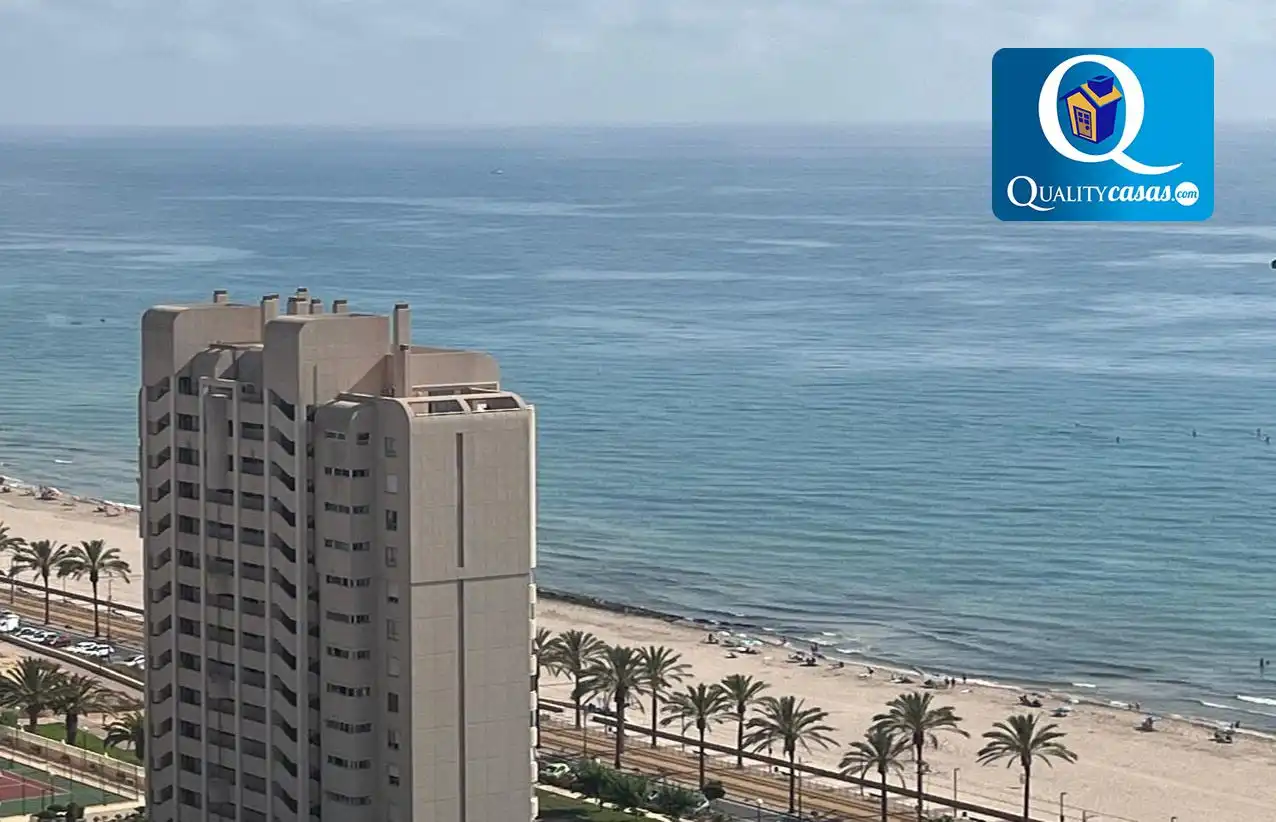 Apartamento con ascensor en venta en Playa Muchavista, imagen 3