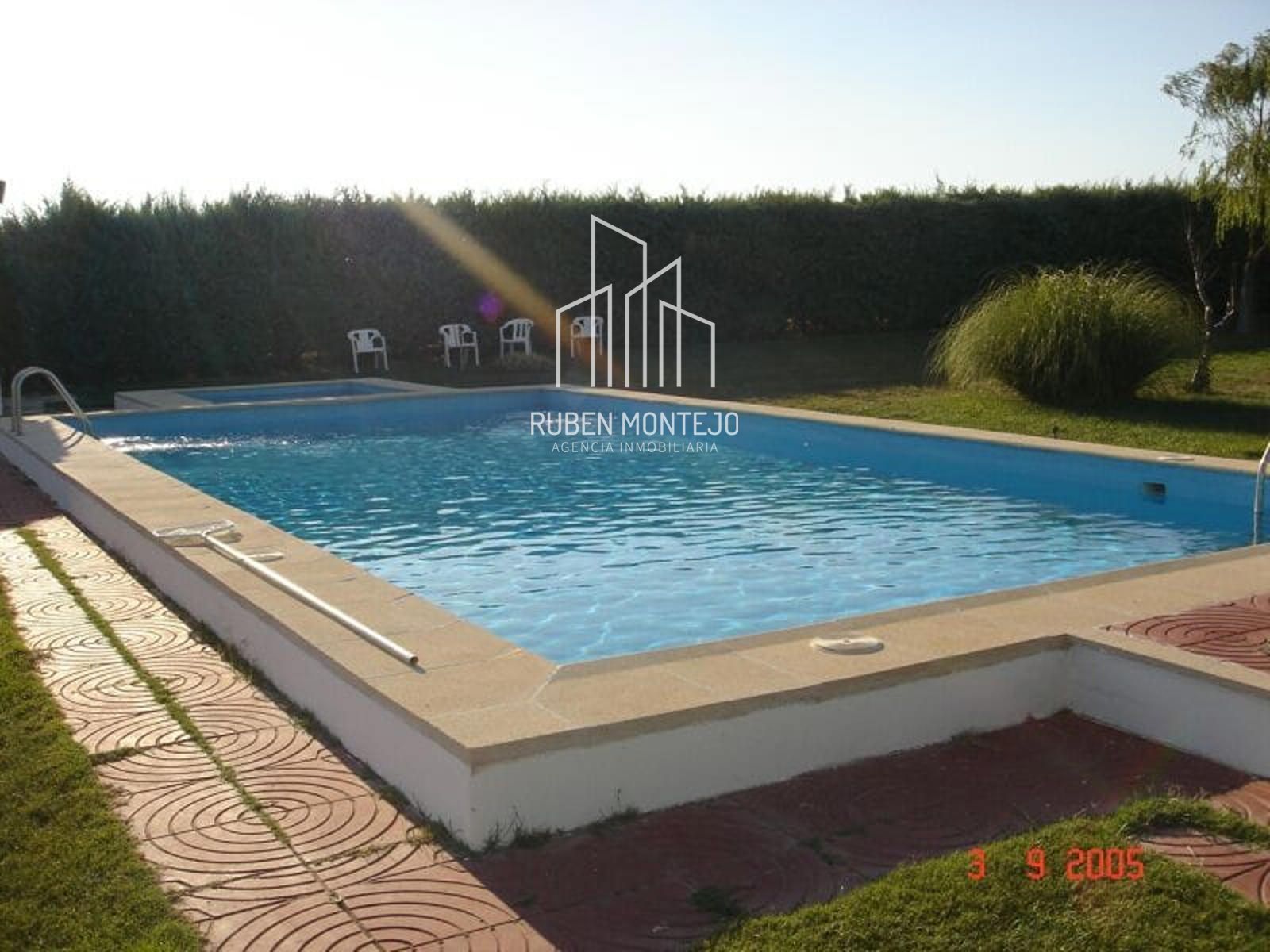 Swimming pool of House or chalet for sale in Salamanca Capital  with Heating, Terrace and Swimming Pool