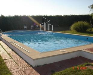 Swimming pool of House or chalet for sale in Salamanca Capital  with Terrace, Swimming Pool and Balcony