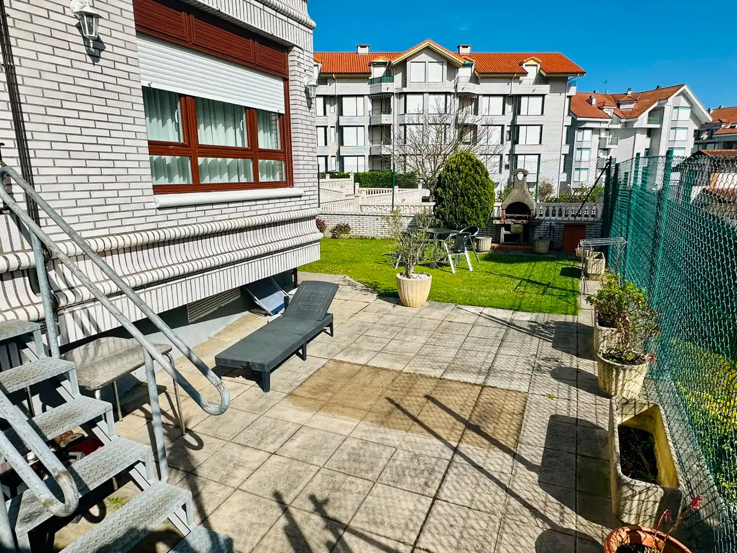 Terrace of Flat for sale in Noja  with Heating, Private garden and Terrace