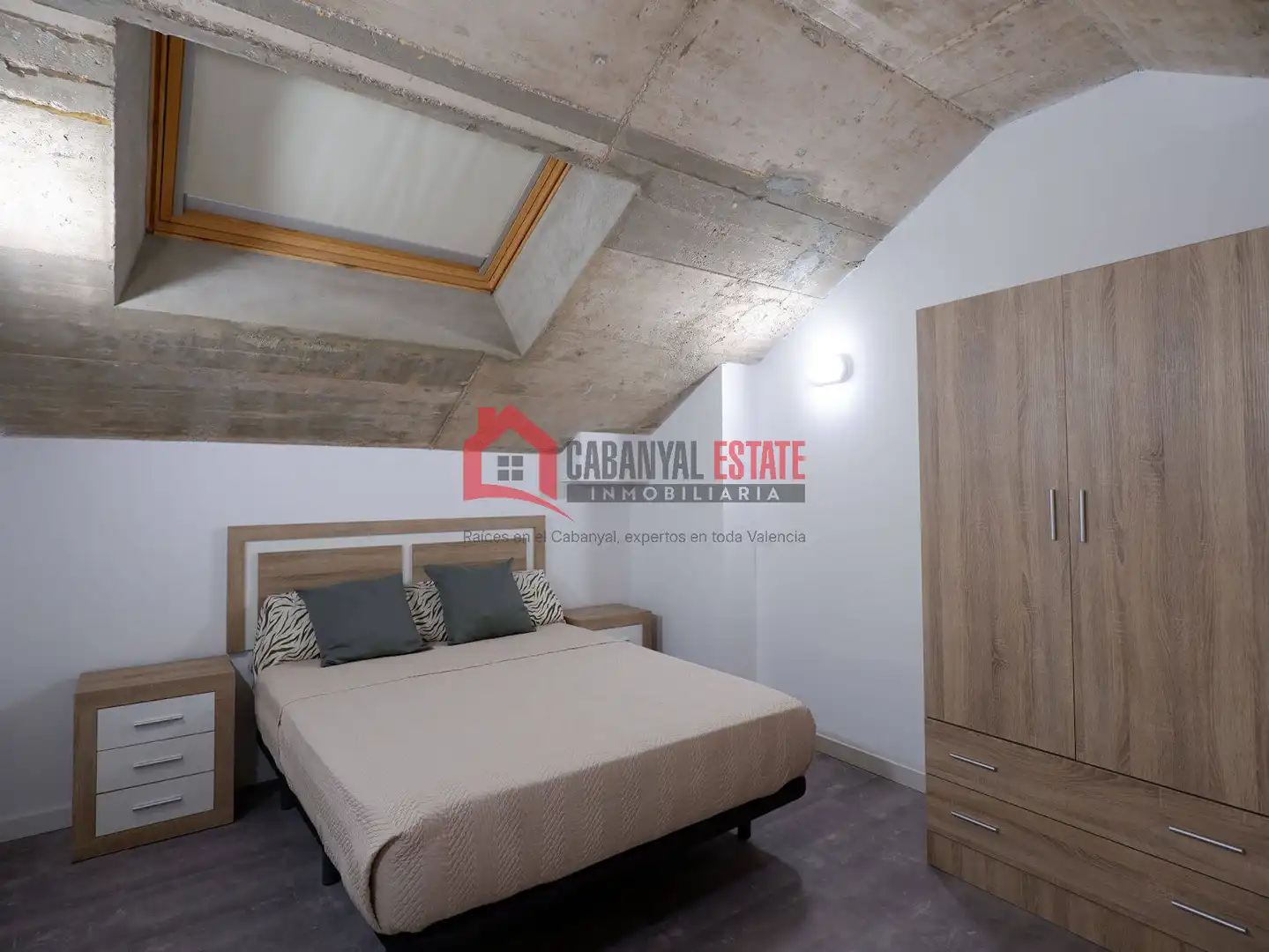 Attic for rent in El Cabanyal - El Canyamelar