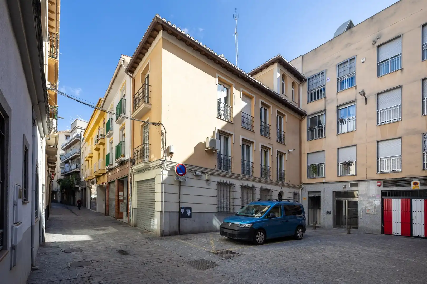 Vista exterior de Pis en venda en Granada amb Aire condicionat i Calefacció